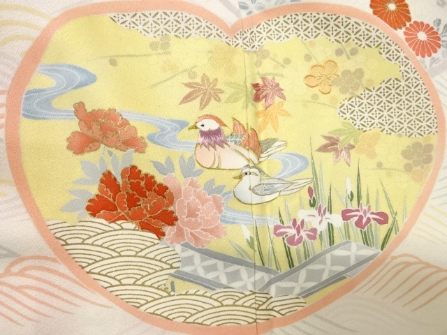  未使用品　波に花・鴛鴦模様刺繍訪問着